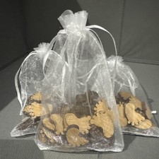 40x 20mm/2cm Wooden Baby Feet