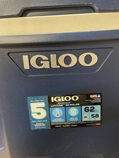 Igloo Maxcold Latitude 58 Litre (62 US QT) Rolling Cool Box Ice Cooler 98 Cans