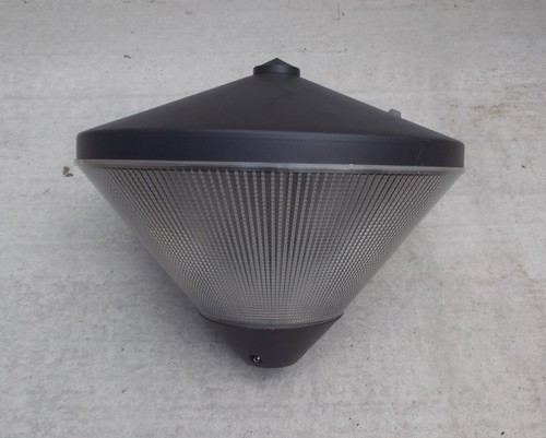 Post top street light - street, son