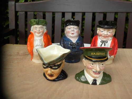 Toby character jug - /,