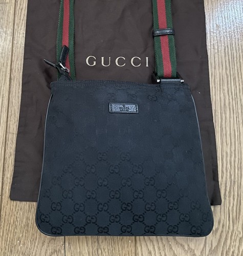 Black gucci messenger - gucci, bag