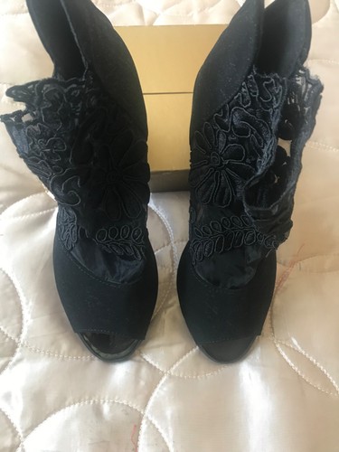 Ladies black lace open - ladies, toe