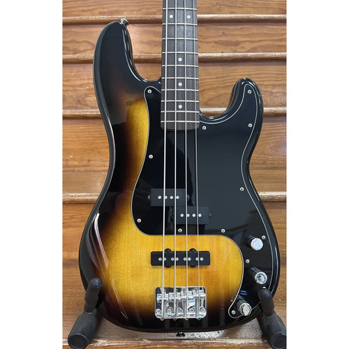 Squier affinity bass - squier,