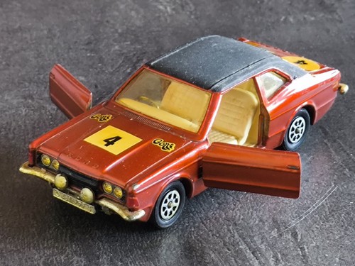 Corgi whizzwheels ford - 1/43,