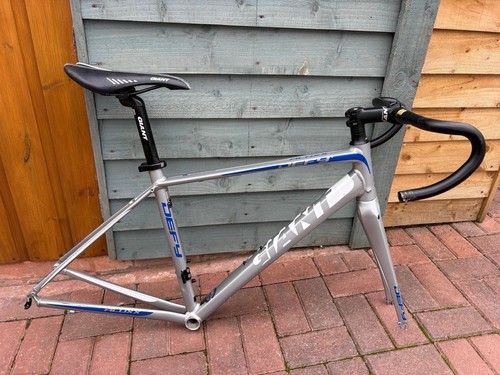 Giant defy aluxx road - giant,