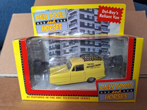 Vintage lledo reliant regal - lledo,