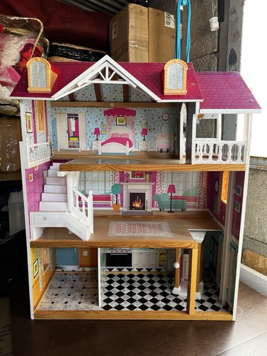 Doll house - doll,