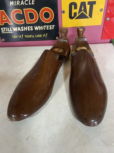 Russell bromley wooden shoe - bromley,