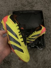 BNIB Adidas Predator 24 Elite