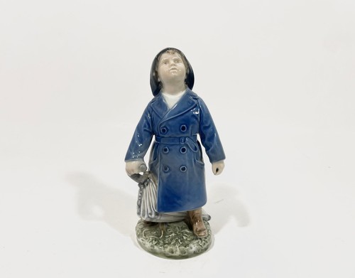 Royal copenhagen 3556 boy with - 3556,