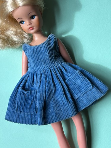 Vintage 1960s ideal tammy - 💚,