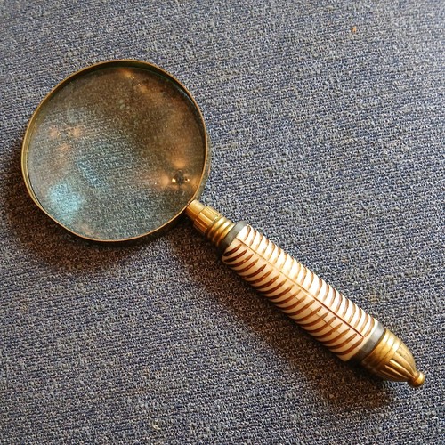 Vintage magnifying glass hand - vintage, glass/hand
