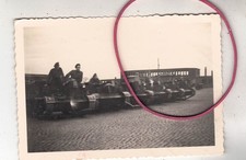 PHOTO PHOTO TANK TANK BREN