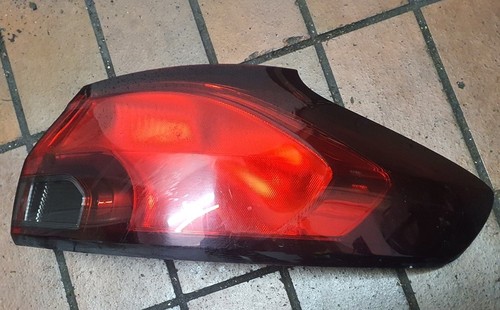 Vauxhall zafira right side - vauxhall,