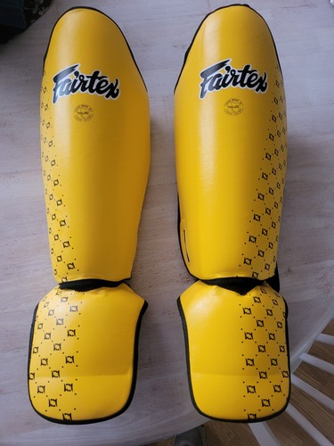 Fairtex black shin pads - fairtex,