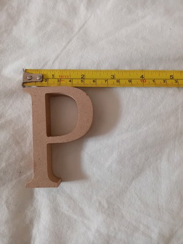 Freestanding wooden letter - wooden, p