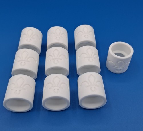 White scout woggle - x,