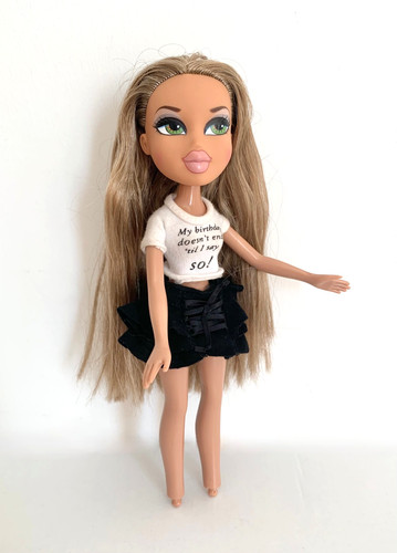 Bratz doll 2001 - bratz,