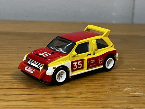 Hot wheels premium metro - hot,