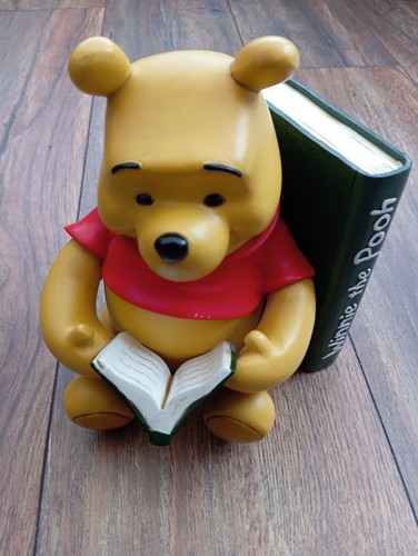 Disney winnie the pooh resin - winnie,