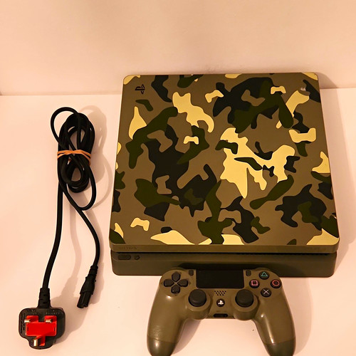 Sony playstation slim - playstation, ps4