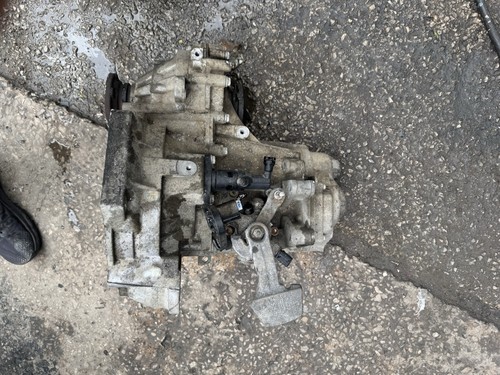 Speed manual gearbox - 6,