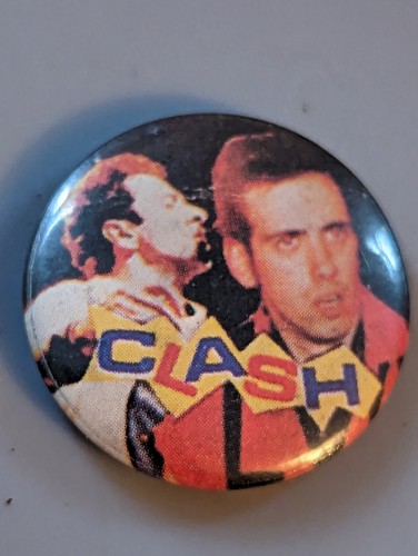 Vintage 80s the clash pin - vintage,