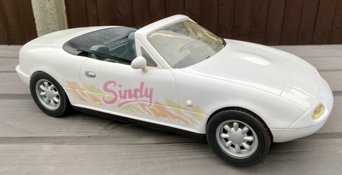 Hasbro sindy surprise sports - hasbro,