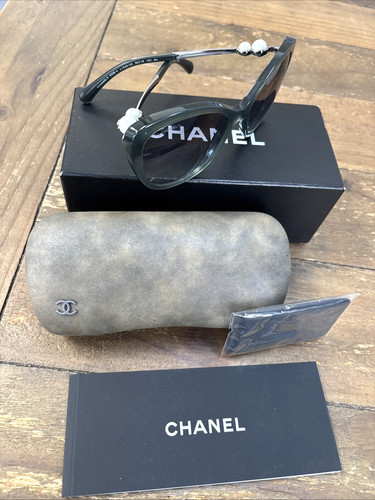 100 authentic chanel cats - chanel,