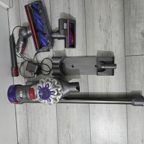 Dyson absolute cordless - v8,