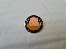 VINTAGE SLMCC GRAVEL RASH RALLY MOTORCYCLE CLUB BLACK/ORANGE ENAMEL PIN BADGE
