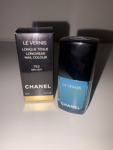 Chanel vernis nail colour - chanel, le