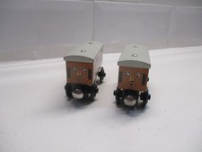 wooden thomas the tank engine trains annie and clarabel