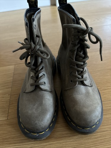 Martens women s - dr.,