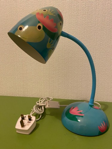 Pylones frog desk lamp enamel