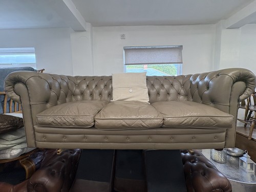 Vintage chesterfield leather - vintage,