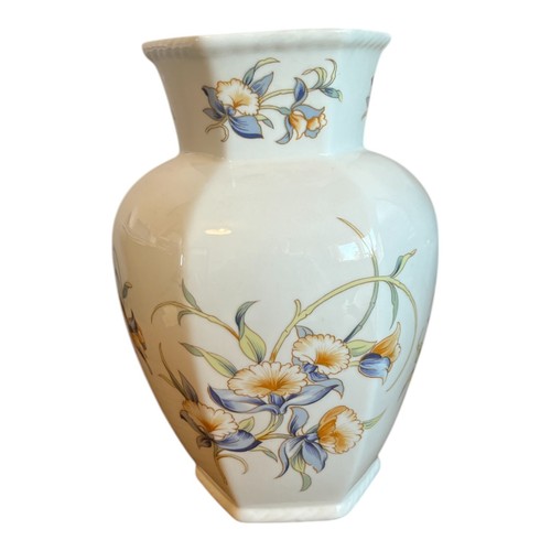 Royal aynsley england bone - england,