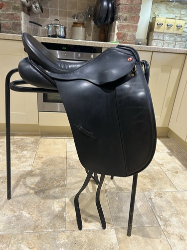 Albion slk dressage saddle - dressage,