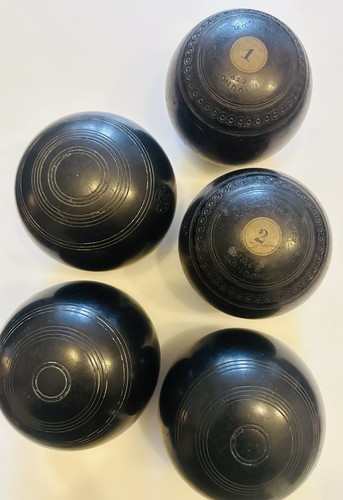Vintage lawn bowls inc - x,