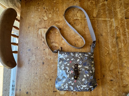 Fat face grey floral - fat,