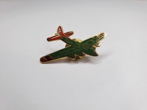 Flying fortress pin - b-17,