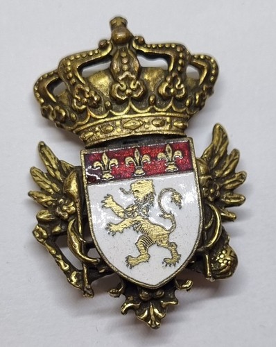Vintage signed coro heraldic - signed,
