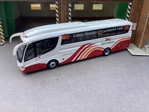 Corgi om46205 scania irizar - corgi,