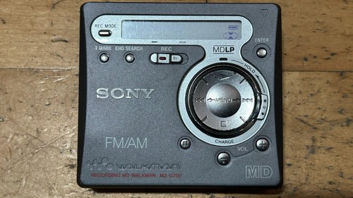 Sony g750 walkman - sony, mz-g750