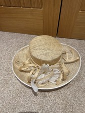 Cappelli Condici Bride/Mother