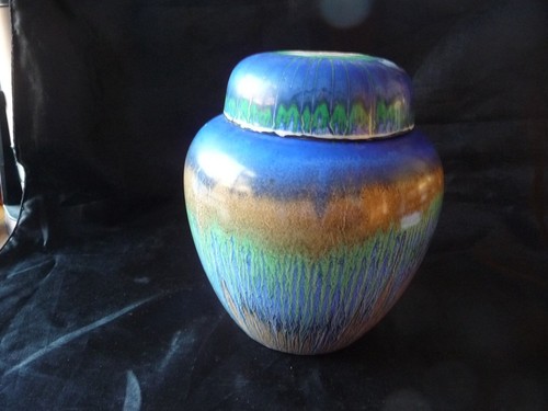 Shelley drip ware ginger jar - ware,