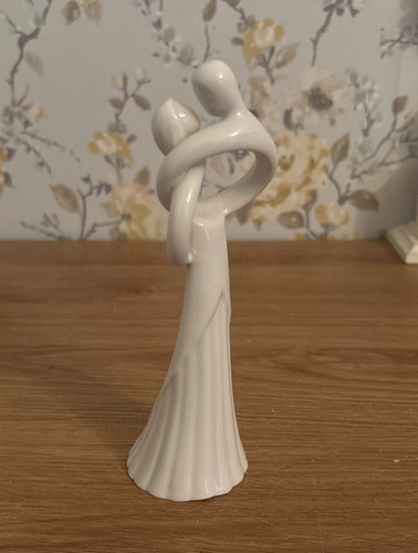 Enesco circle love by kim - love,