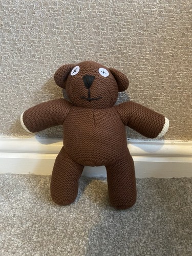 Bean knitted teddy - mr,