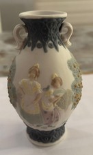 Lladro Miniatures – Choose