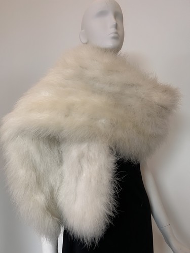 Vintage white ostrich feather - vintage,